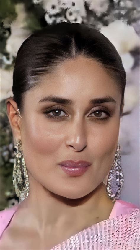 kareena kapoor fucked|KAREENA KAPOOR FUCKED ON THE TABLE